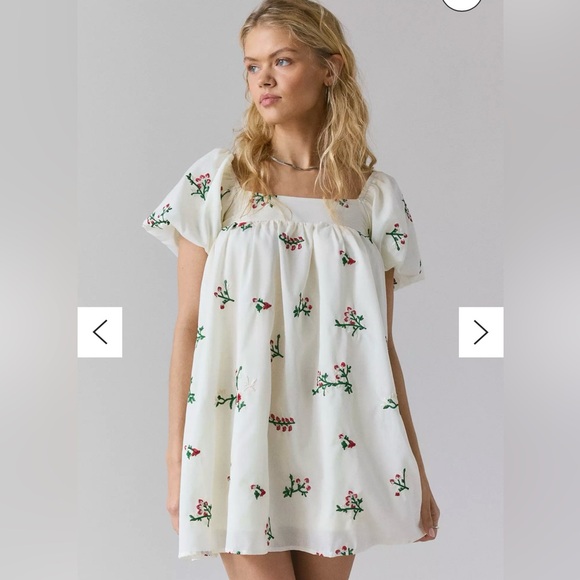 Daisy Street Embroidered Floral Puff Sleeve Babydoll Mini Dress size S - Picture 2 of 10